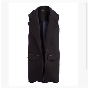 BLACK- Black fleece-knit double breast open vest w/front zip pockets Size S NWT